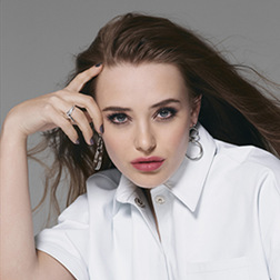 ​Katherine Langford 成为巴黎欧莱雅全球代言